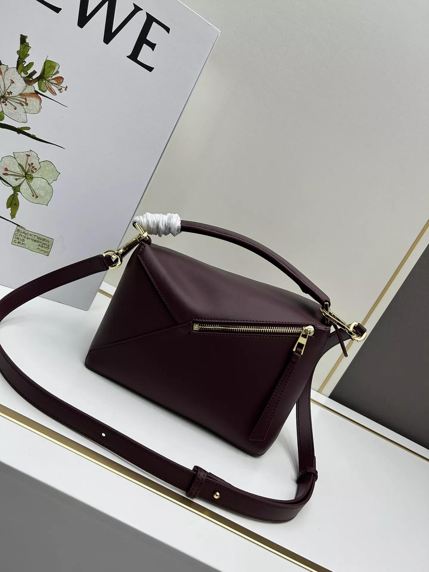 Durable 8743 LOEWE AAA Quality Messenger Bags For Women