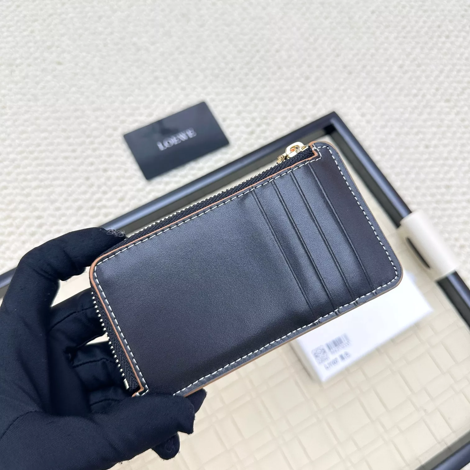 Durable 877 LOEWE Card Case