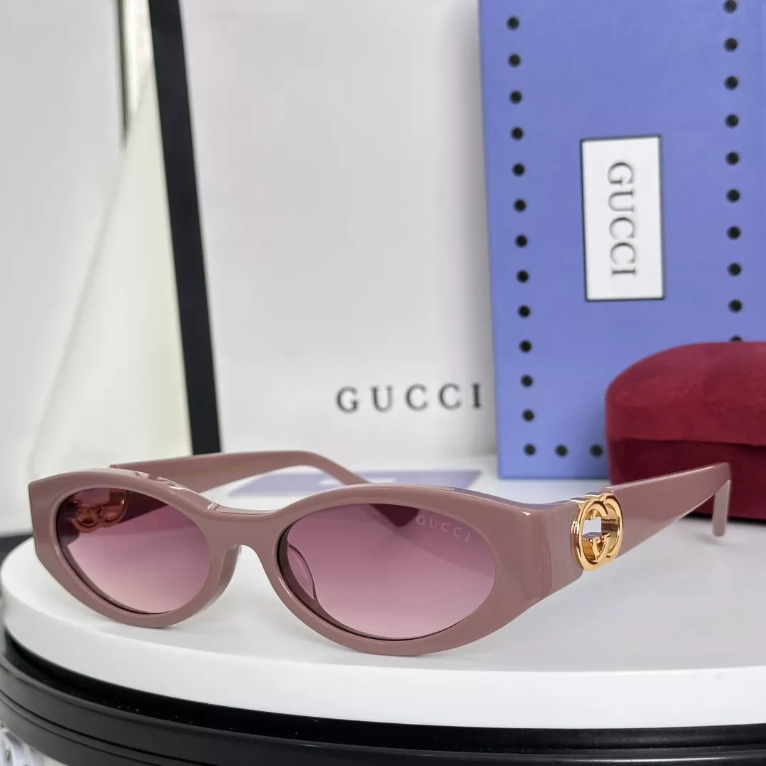 Durable 8796 Gucci AAA Quality Sunglasses