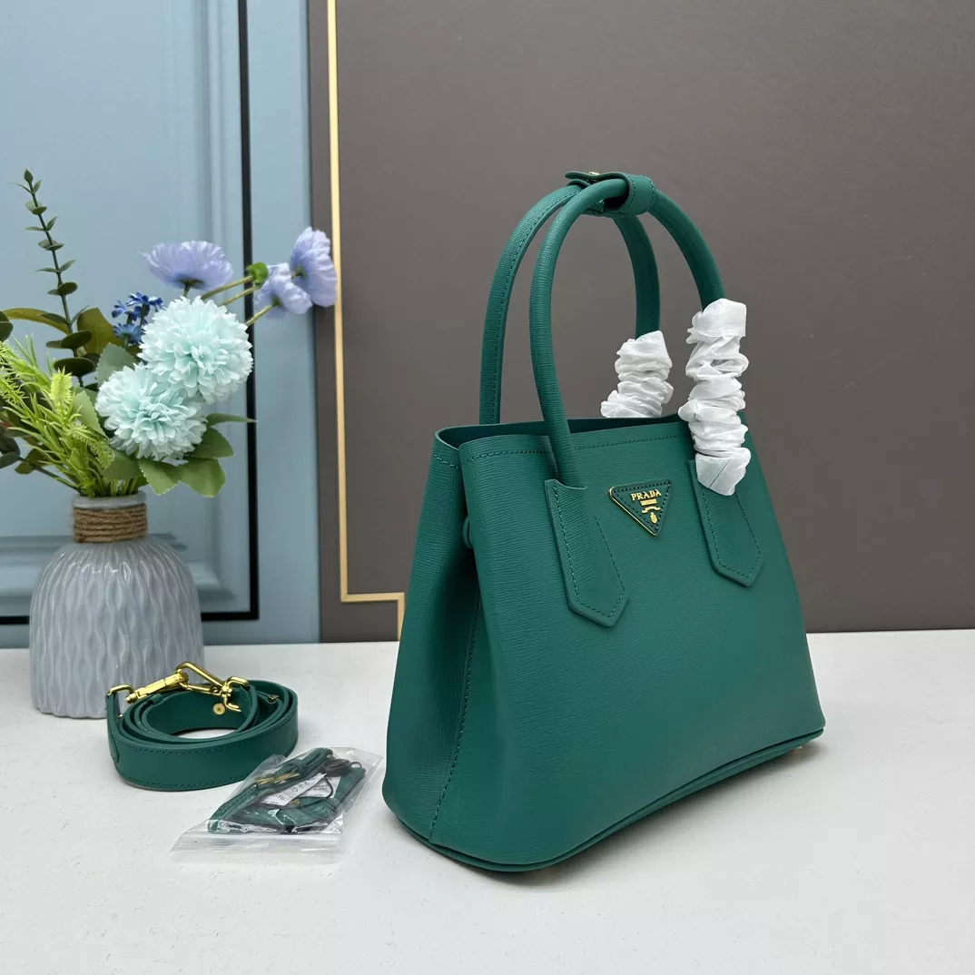 Durable 8828 Prada AAA Quality Handbags For Women