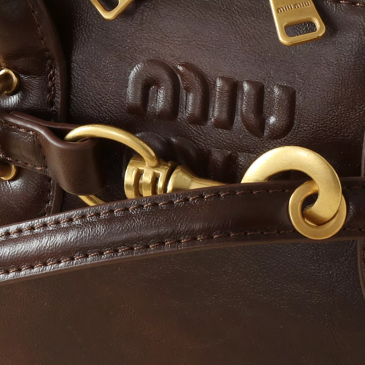 Durable 8848 MIU MIU AAA Quality Handbags For Women