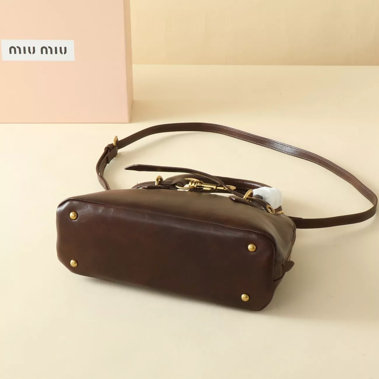 Durable 8848 MIU MIU AAA Quality Handbags For Women
