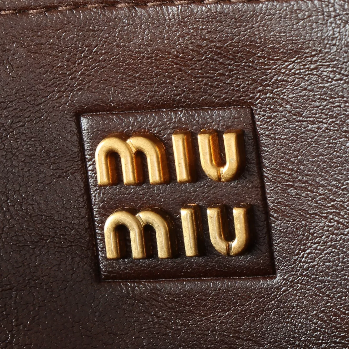 Durable 8848 MIU MIU AAA Quality Handbags For Women