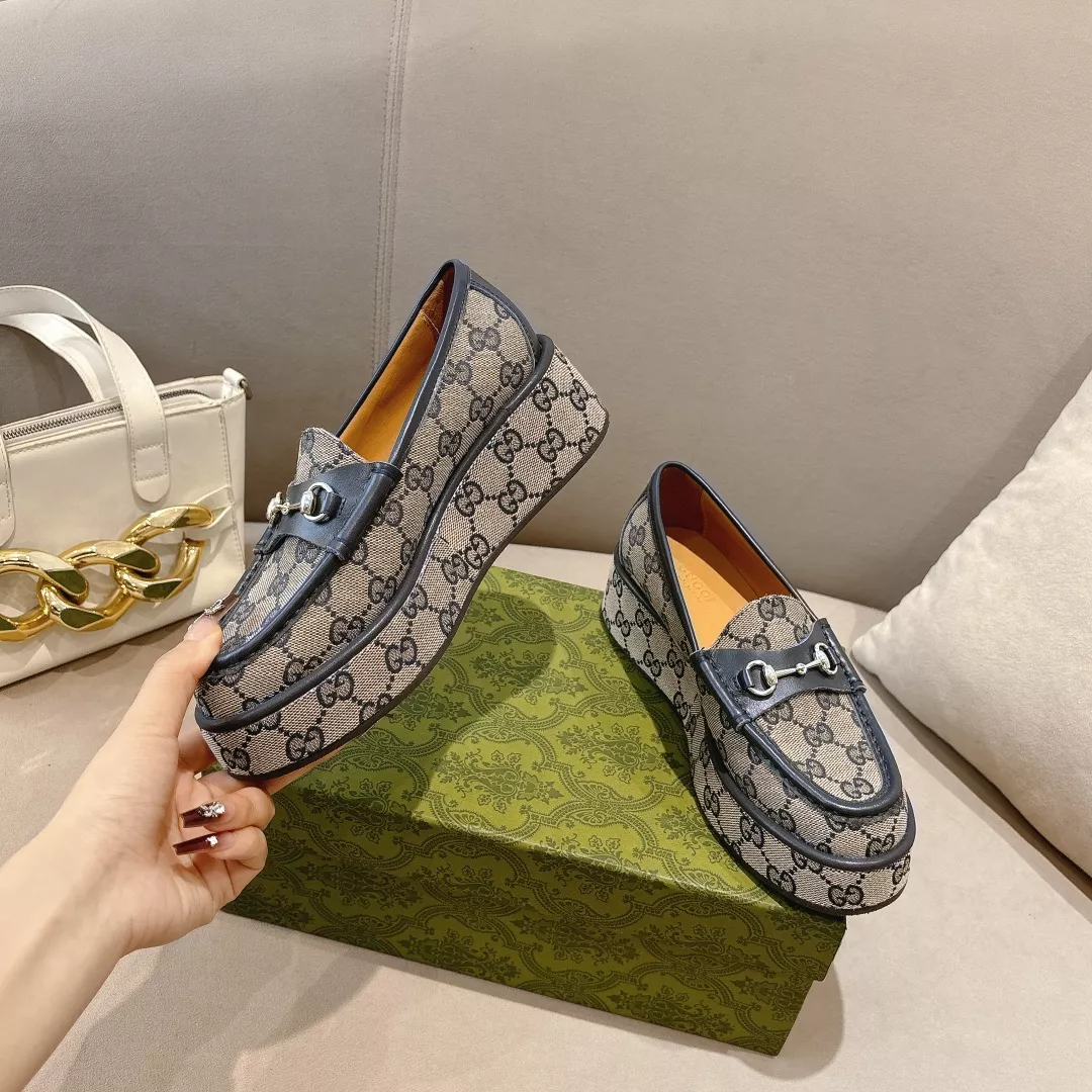 Durable 8859 Gucci Casual Shoes For Women
