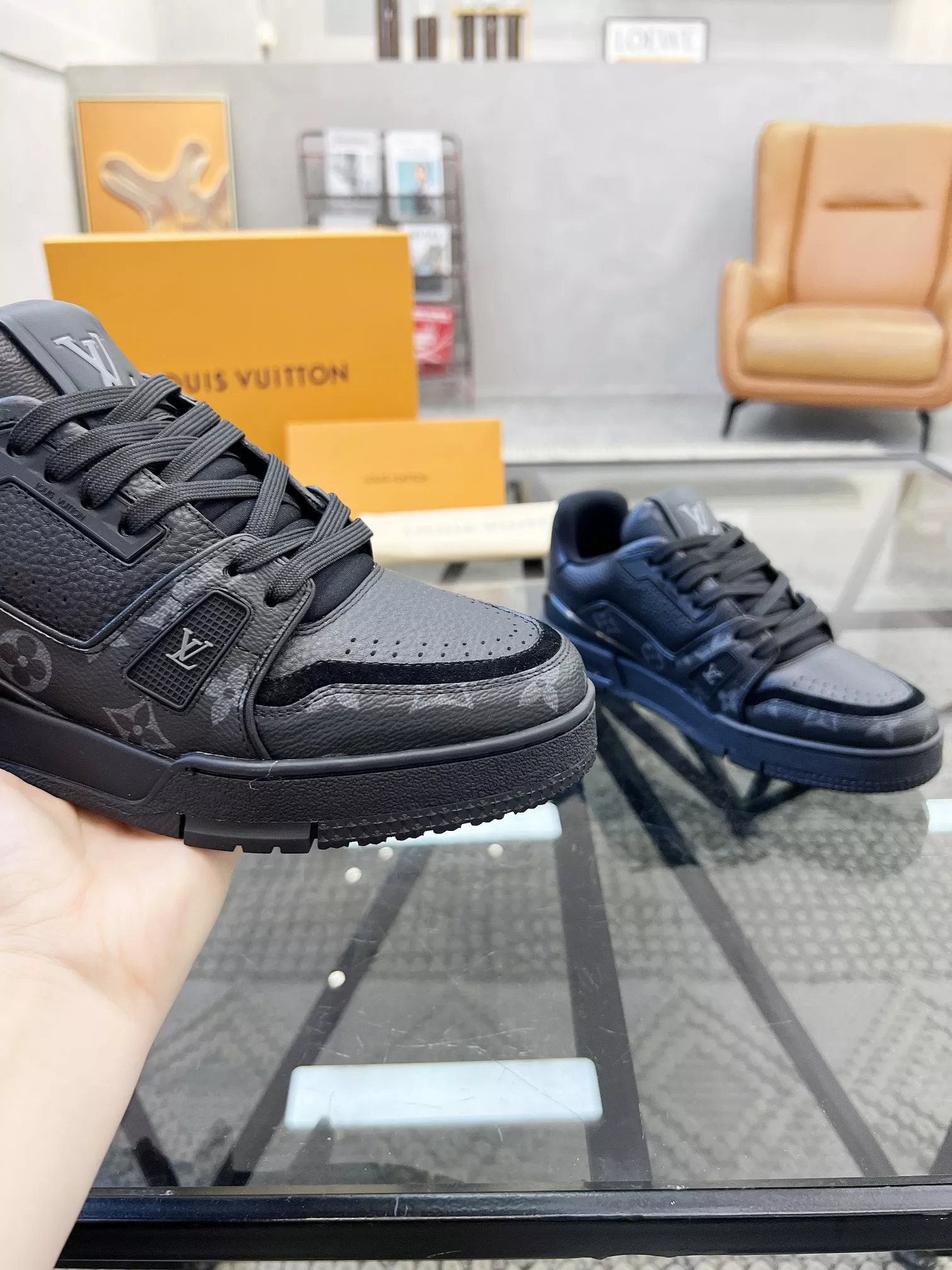 Durable 8909 Louis Vuitton Casual Shoes For Men