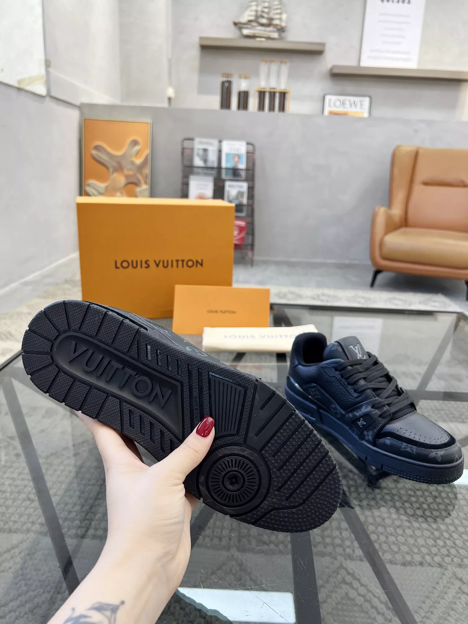 Durable 8909 Louis Vuitton Casual Shoes For Men