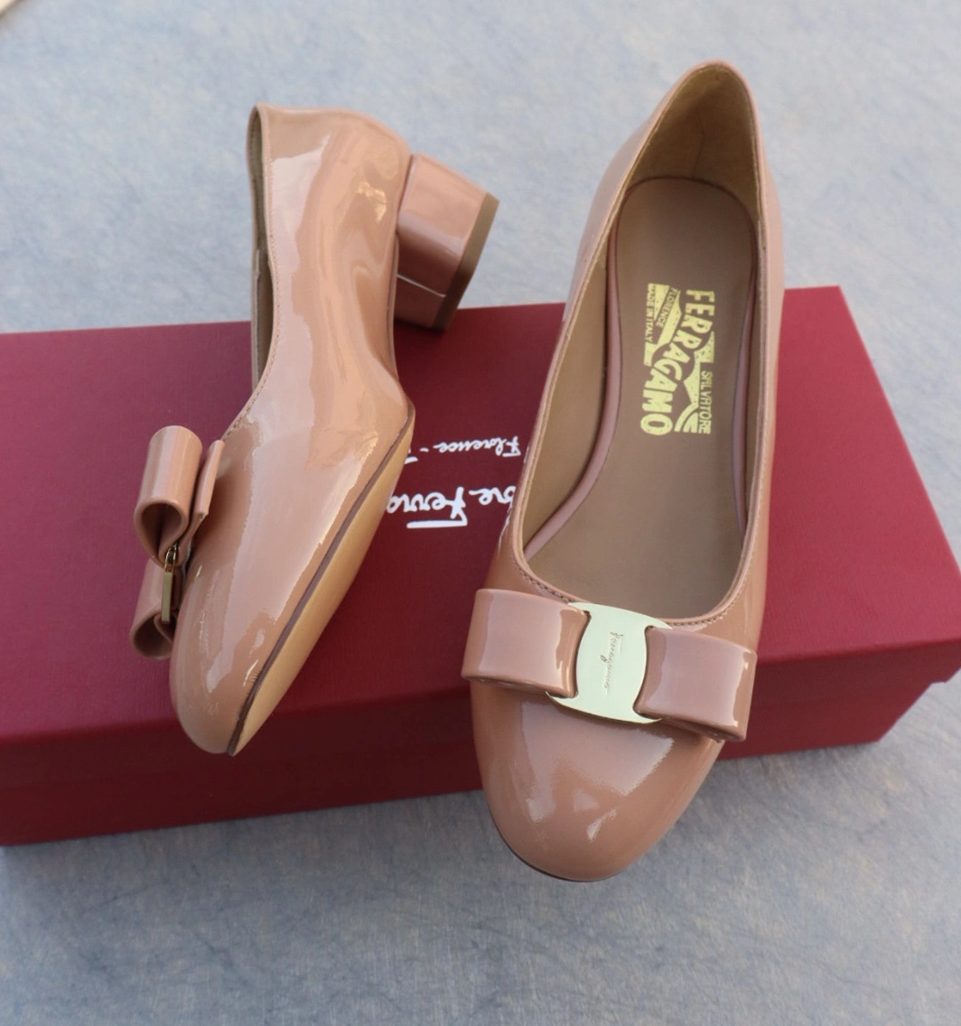 Durable 9019 Salvatore Ferragamo Flat Shoes For Women
