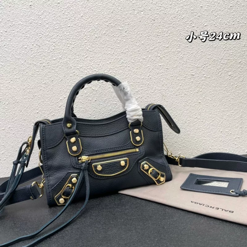 Durable 9052 Balenciaga AAA Quality Handbags For Women