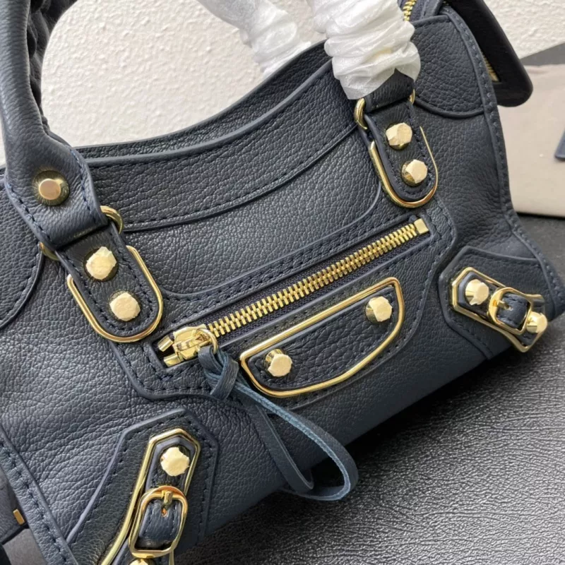 Durable 9052 Balenciaga AAA Quality Handbags For Women