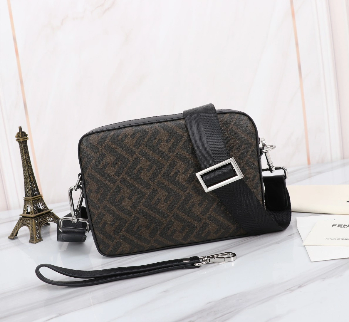 Durable 9093 Fendi AAA Man Messenger Bags