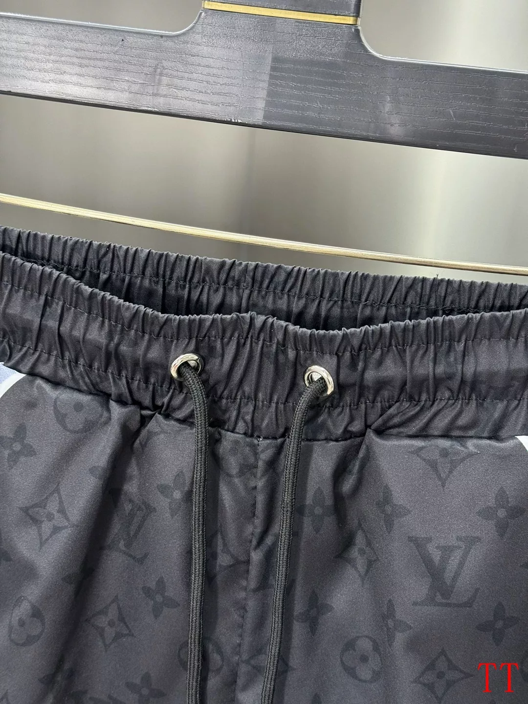 Durable 9225 Louis Vuitton LV Pants For Men