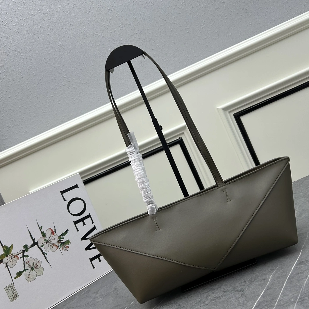 Durable 9257 LOEWE AAA Quality Shoulder Bags For Women