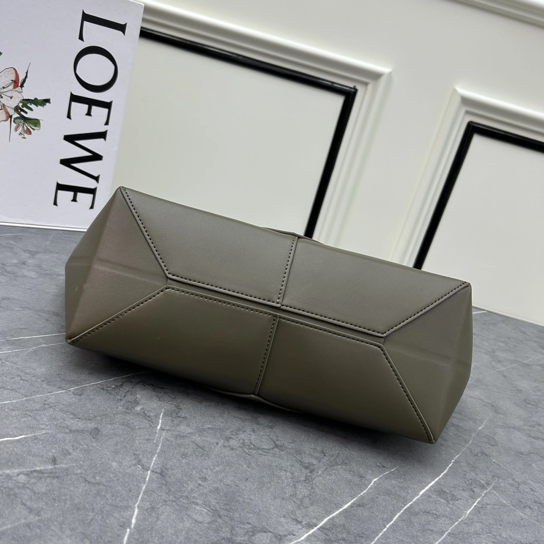 Durable 9257 LOEWE AAA Quality Shoulder Bags For Women