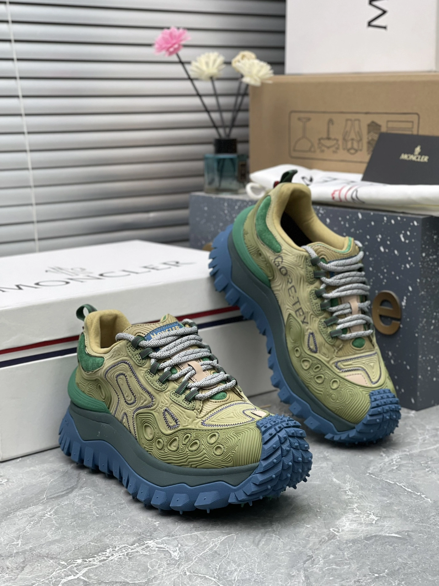 Durable 9269 Moncler Casual Shoes For Women