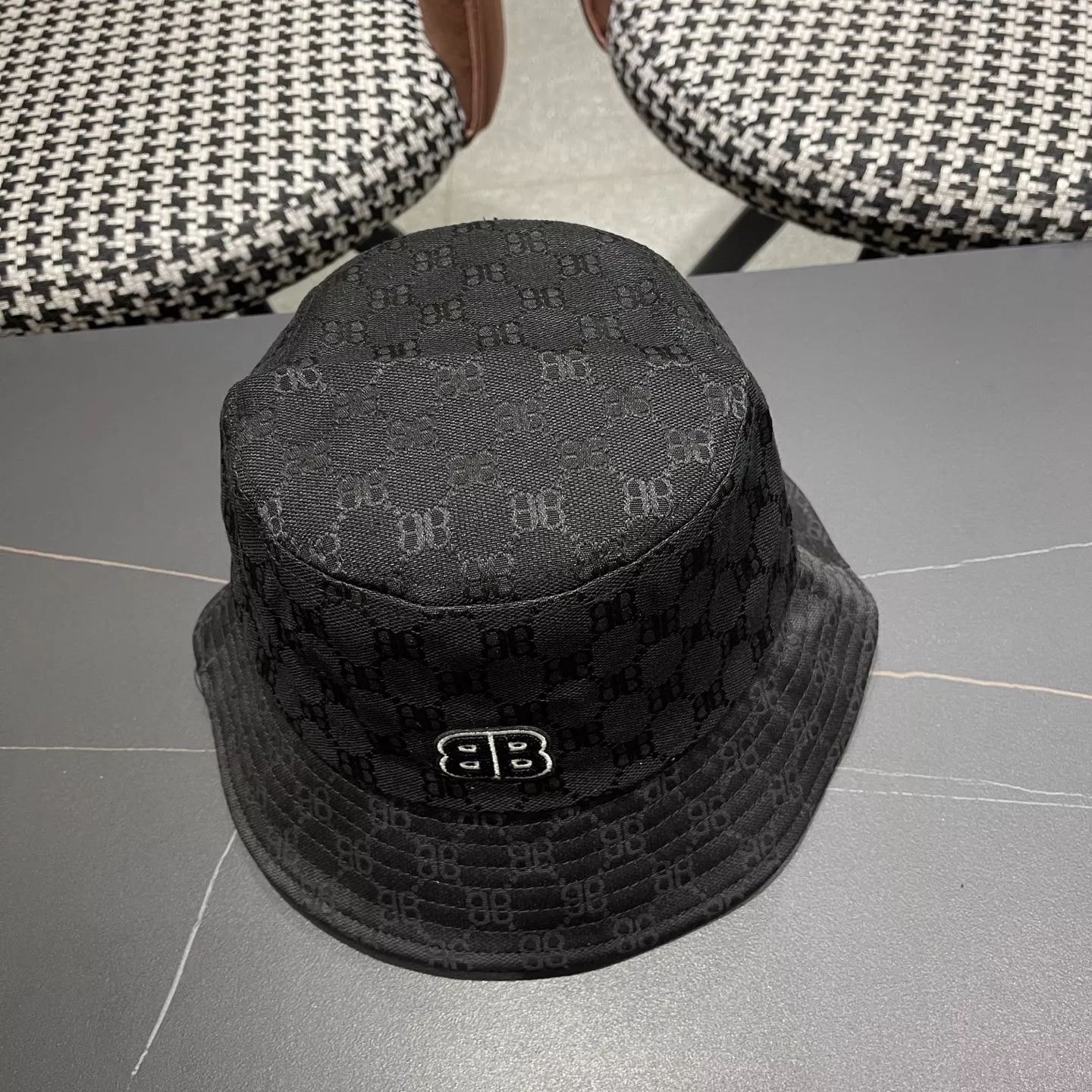 Durable 937 Balenciaga Caps