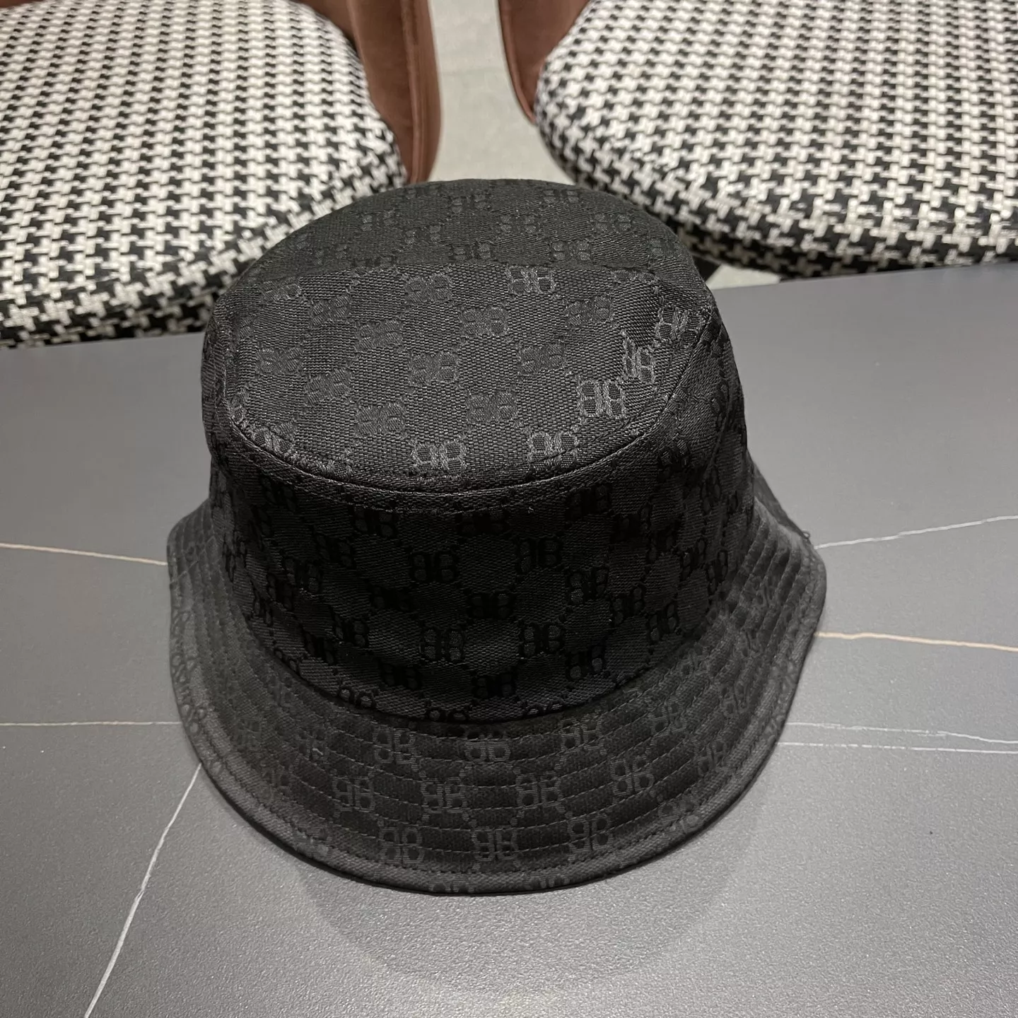Durable 937 Balenciaga Caps