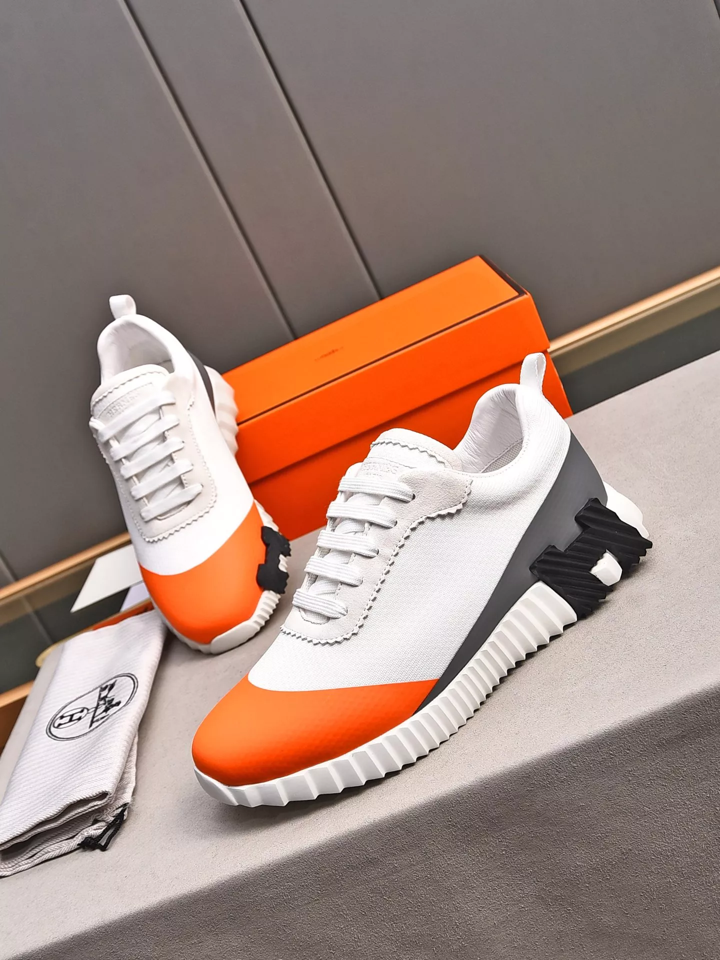 Durable 9416 Hermes Casual Shoes For Men