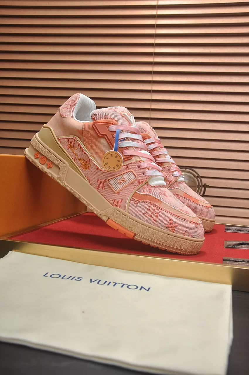 Durable 947 Louis Vuitton Casual Shoes For Women