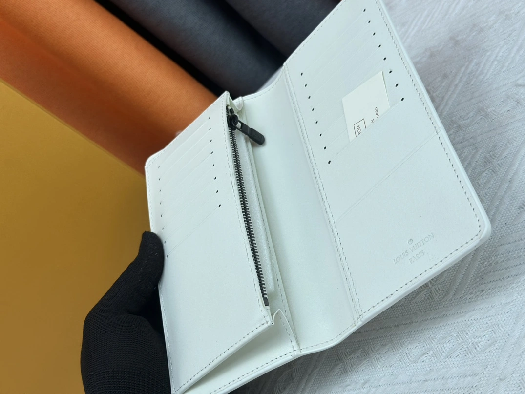 Durable 9644 Louis Vuitton LV Card Case