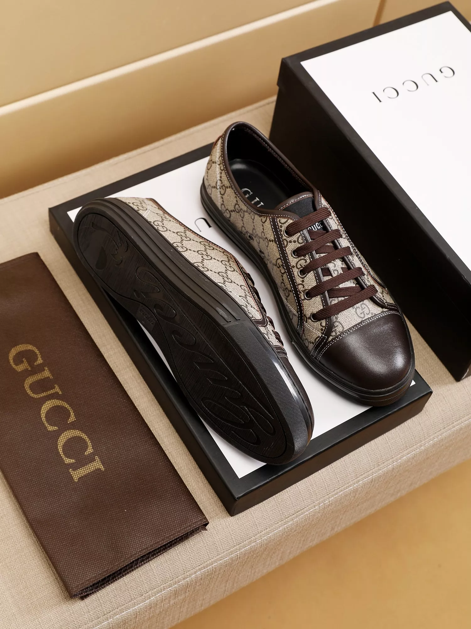 Durable 9669 Gucci Casual Shoes For Men