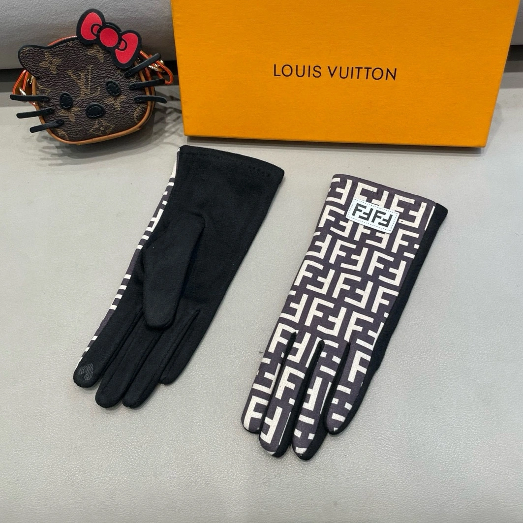 Durable 9684 Fendi Gloves