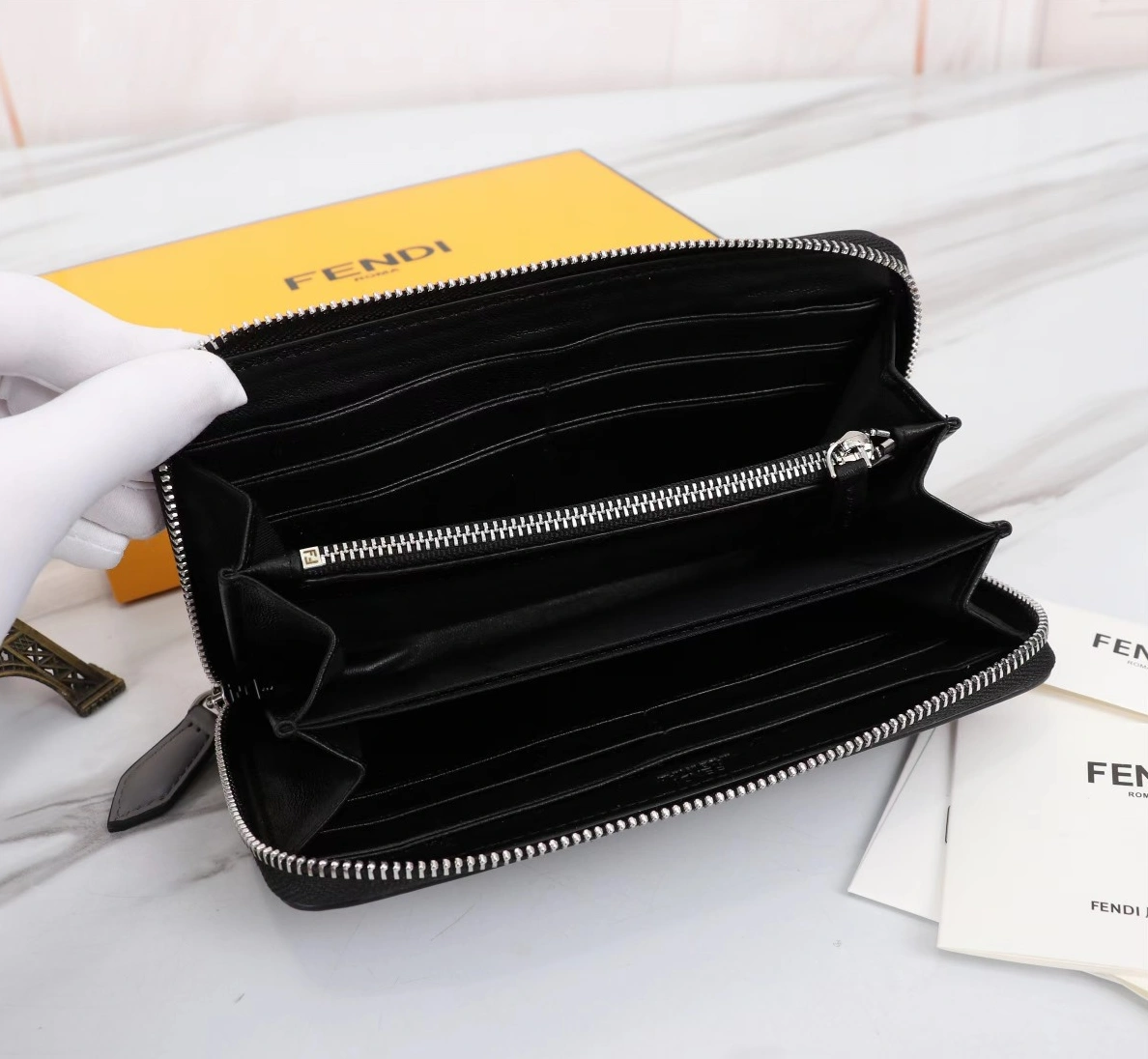 Durable 9737 Fendi AAA Quality Wallet For Unisex