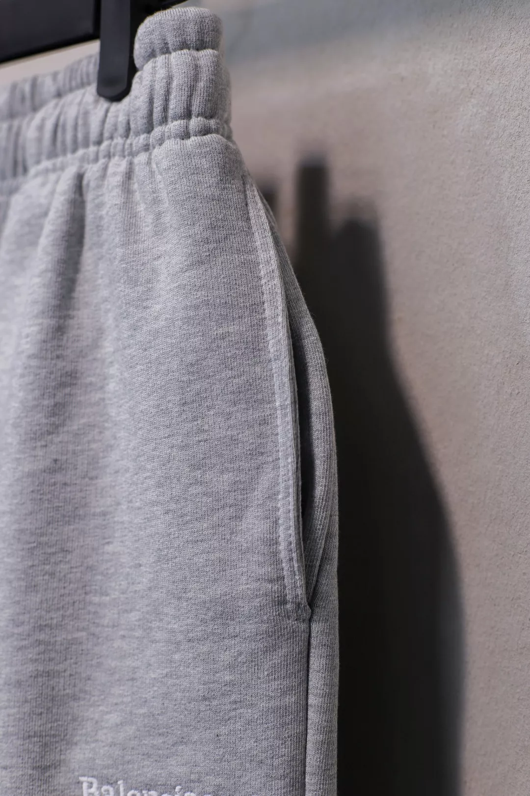 Durable 9768 Balenciaga Pants For Unisex