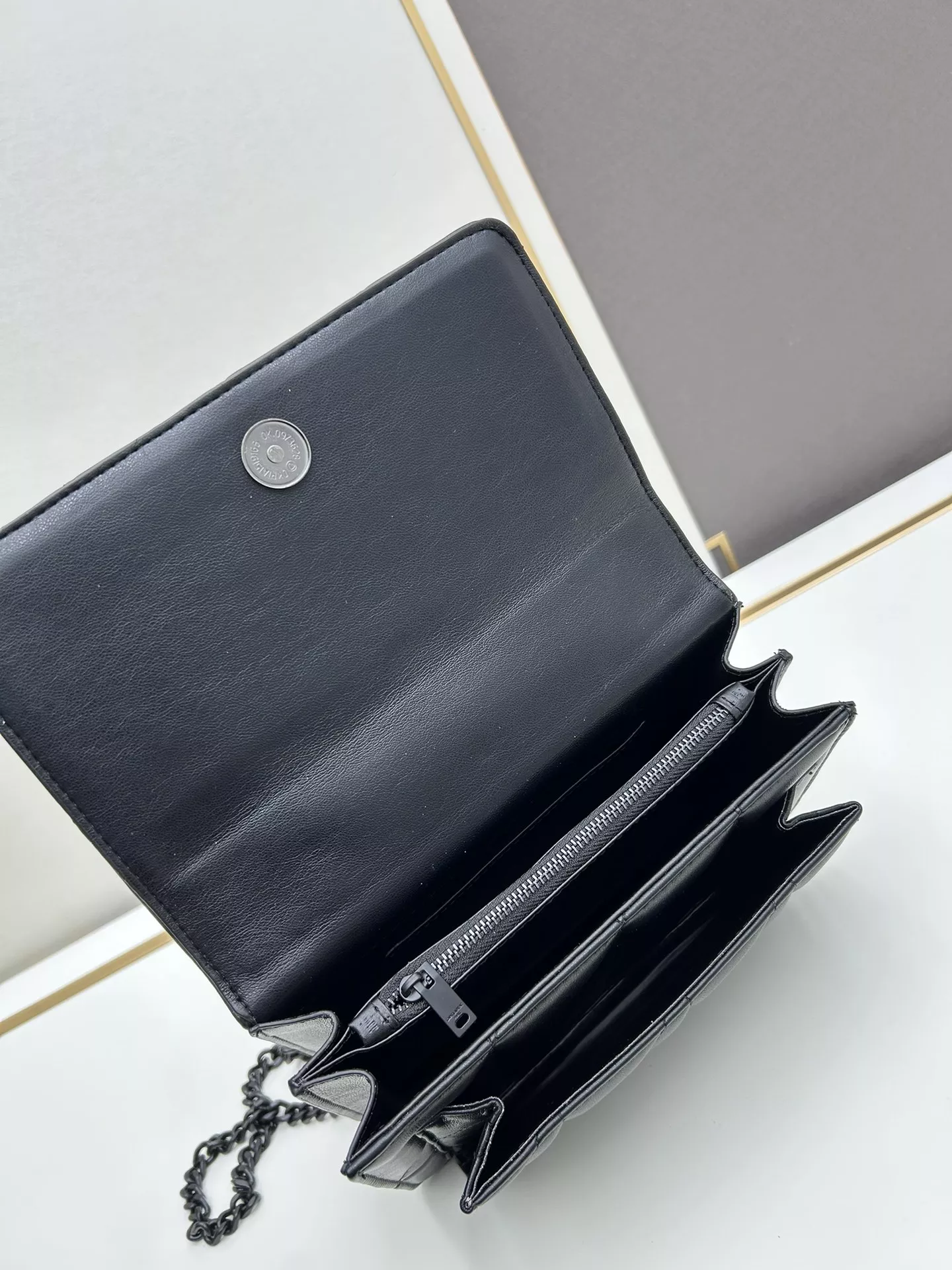 Durable 9787 Yves Saint Laurent YSL AAA Quality Messenger Bags For Women