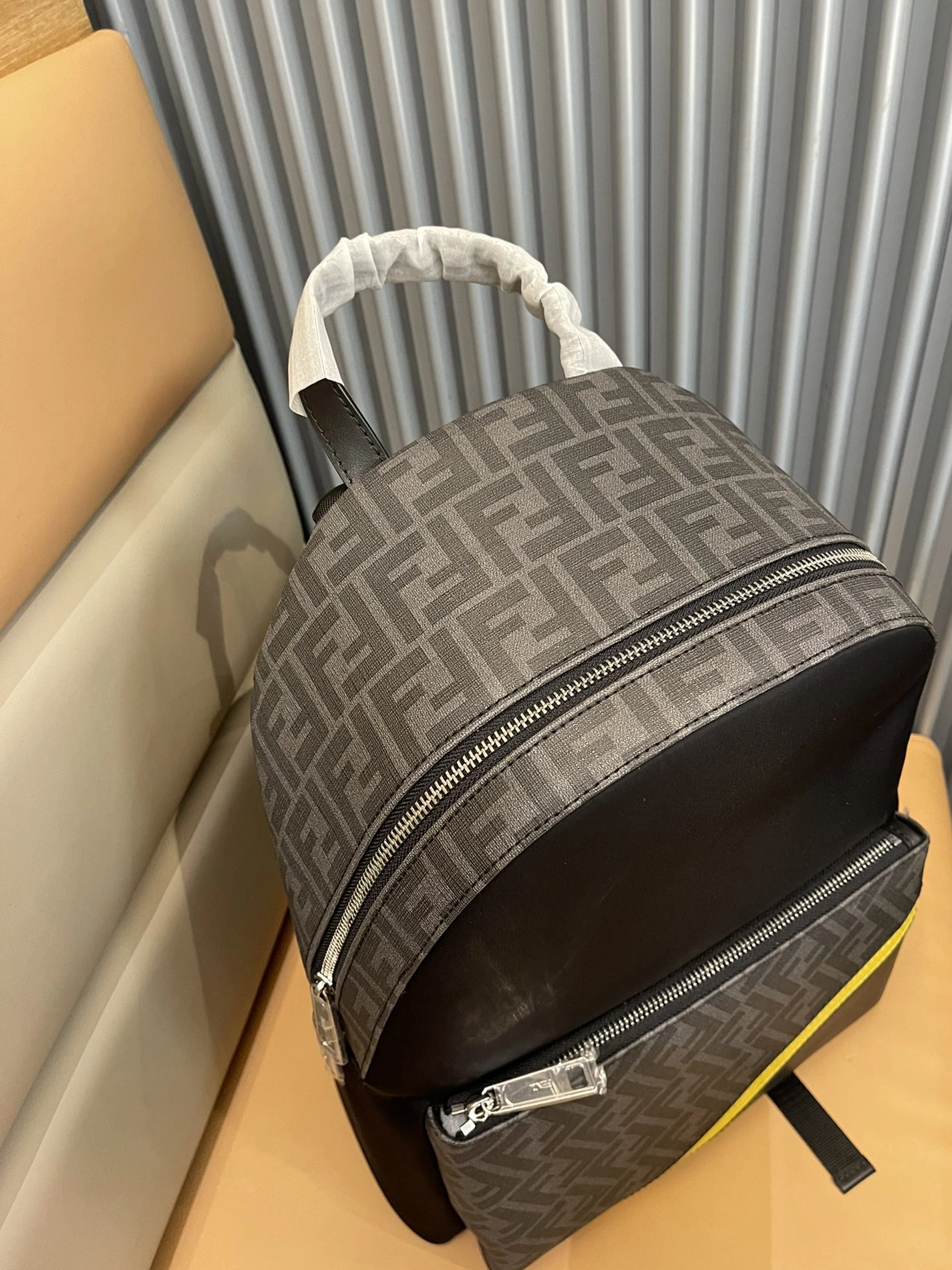 Durable 9789 Fendi AAA Man Backpacks