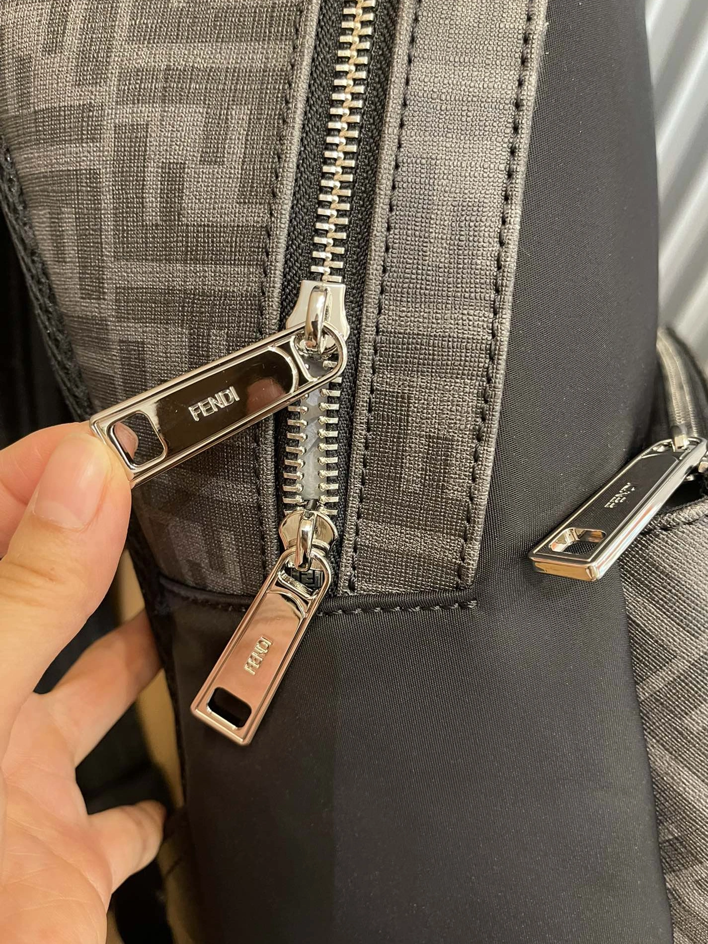 Durable 9789 Fendi AAA Man Backpacks