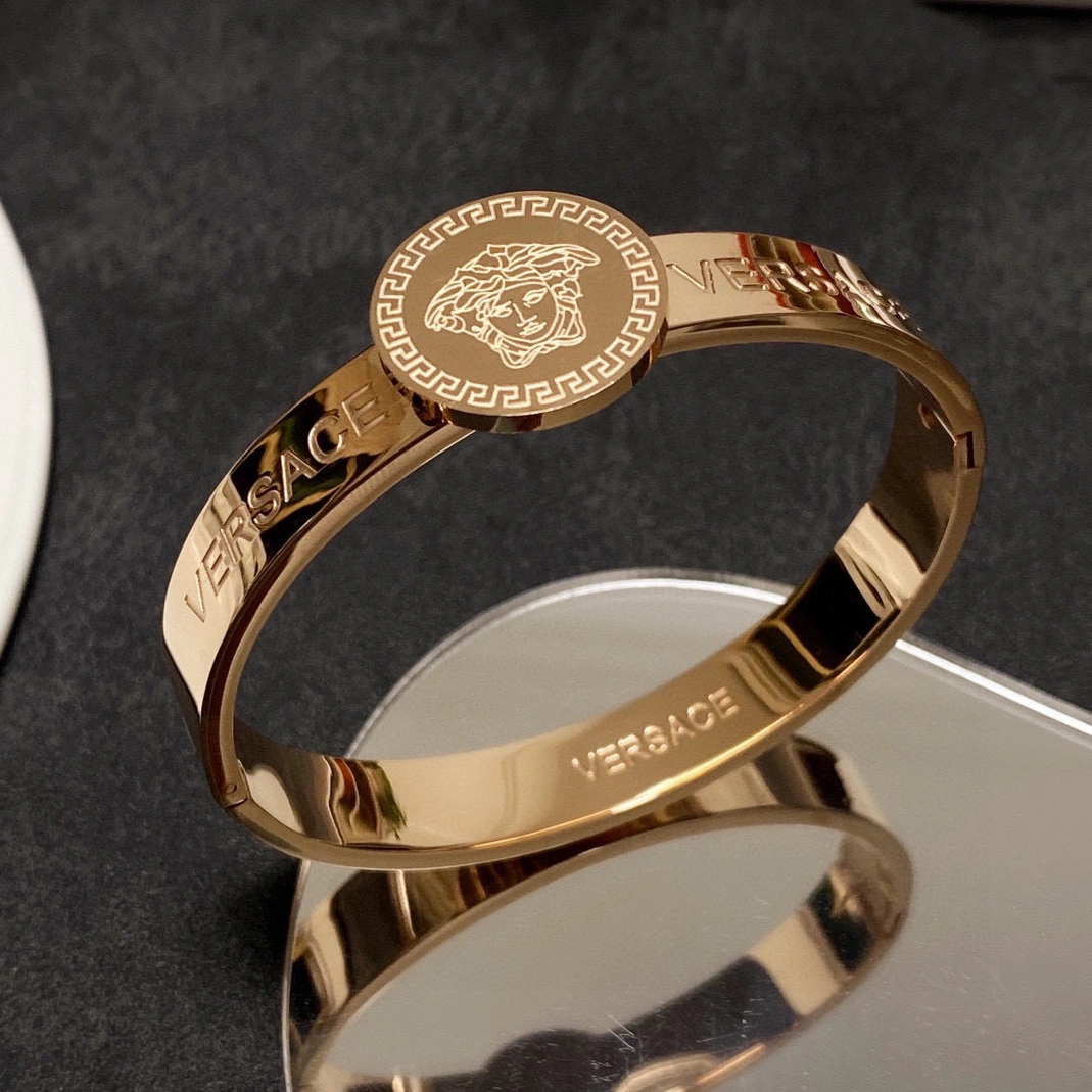 Durable 9826 Versace Bracelet