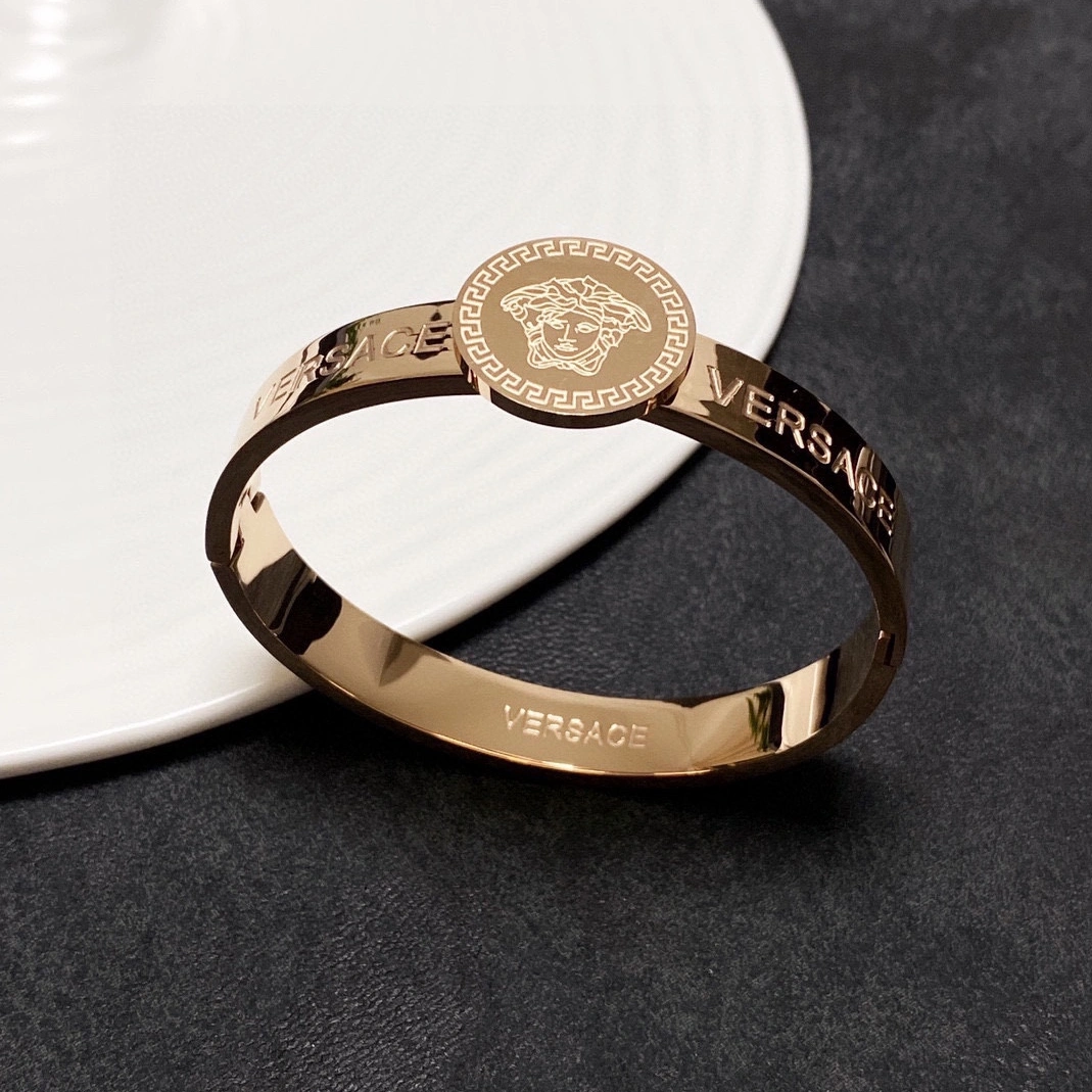 Durable 9826 Versace Bracelet