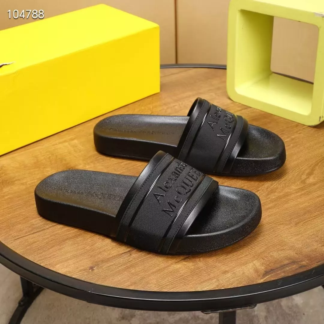 Durable 984 Alexander McQueen Slippers For Men