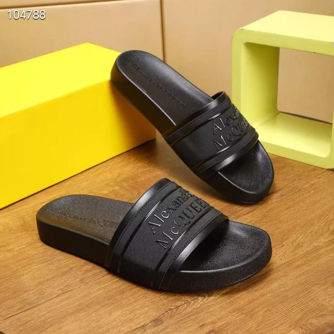 Durable 984 Alexander McQueen Slippers For Men