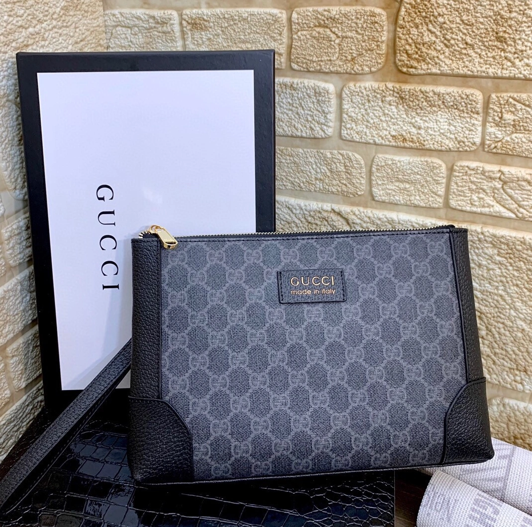 Durable 997 Gucci AAA Man Wallets