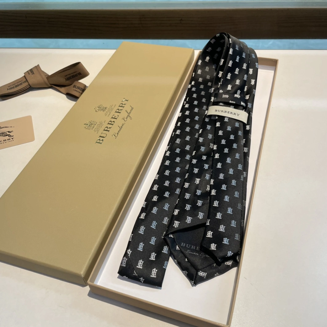 Durable 9990 Burberry Necktie For Men