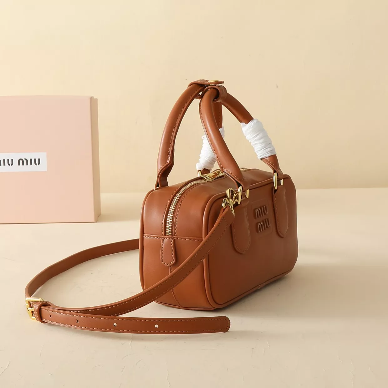 Durable 9998 MIU MIU AAA Quality Handbags For Women