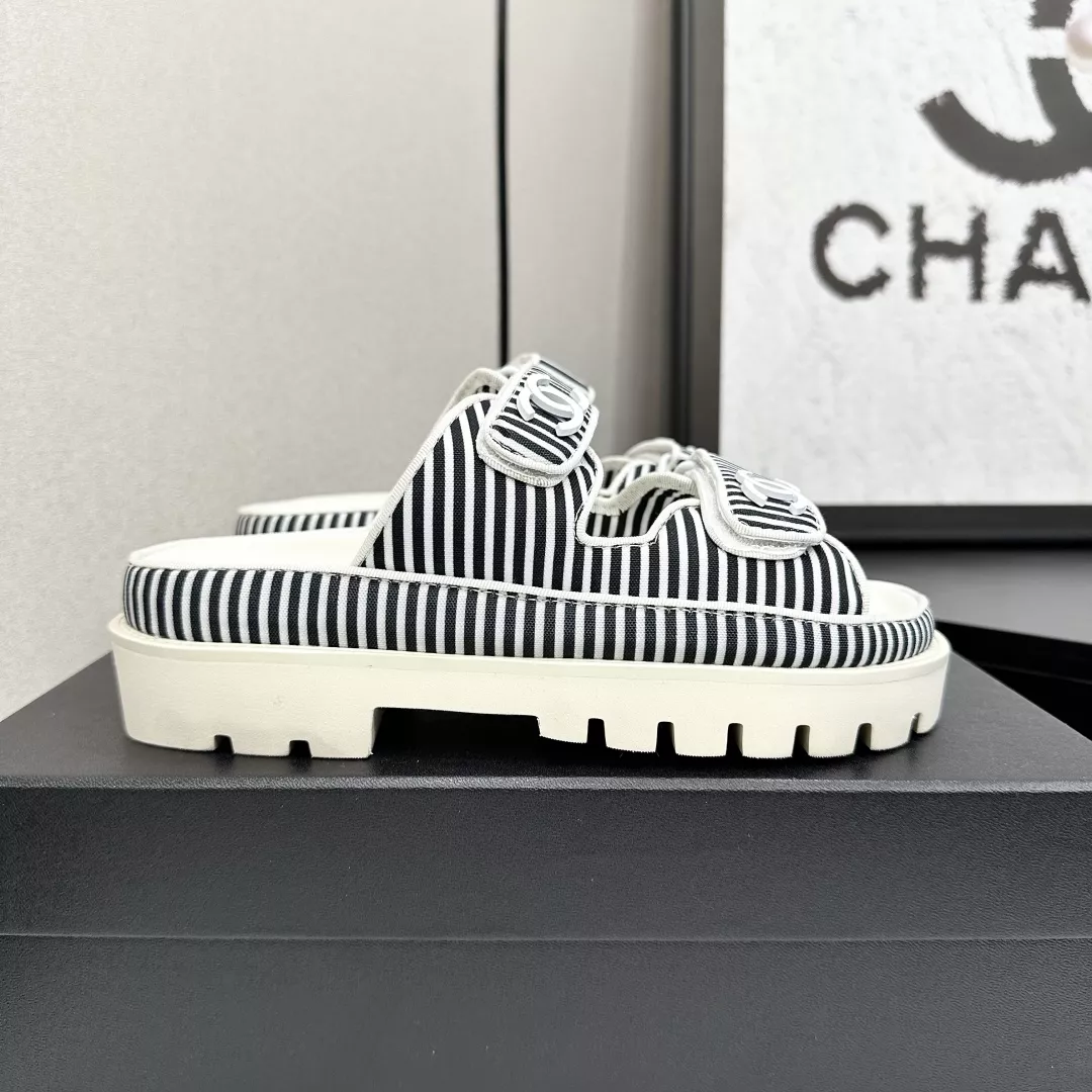 EasyMatch 1030 Chanel Slippers For Women