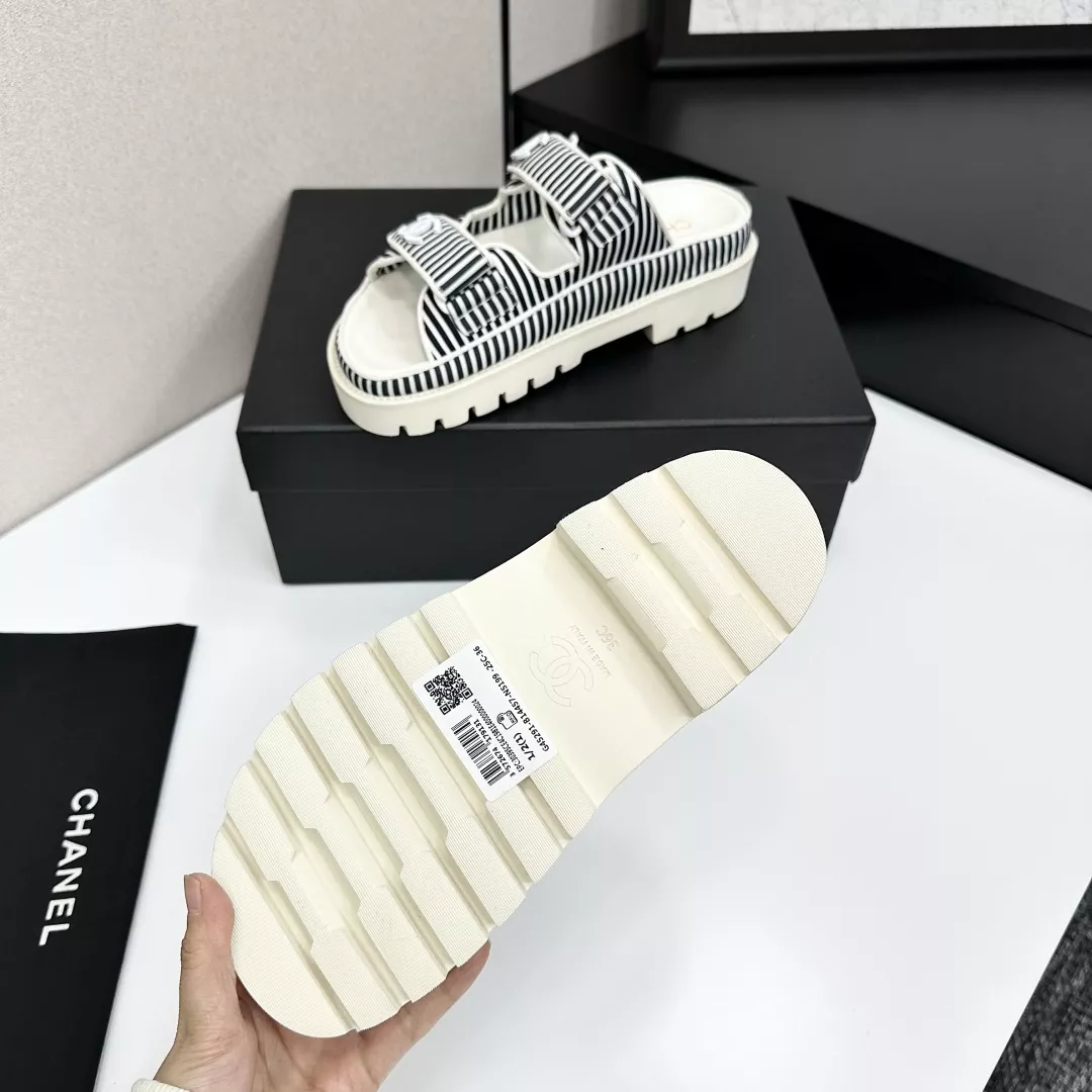 EasyMatch 1030 Chanel Slippers For Women
