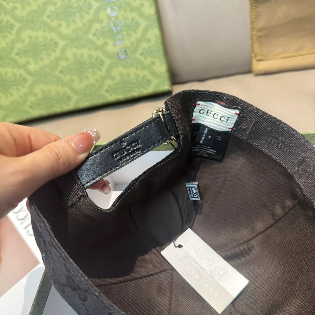 EasyMatch 1158 Gucci Caps