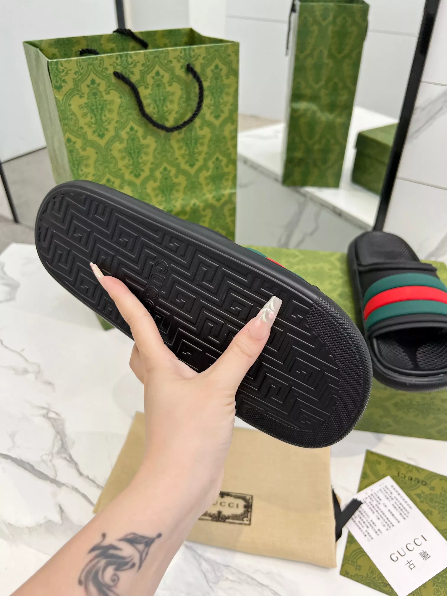 EasyMatch 1438 Gucci Slippers For Women