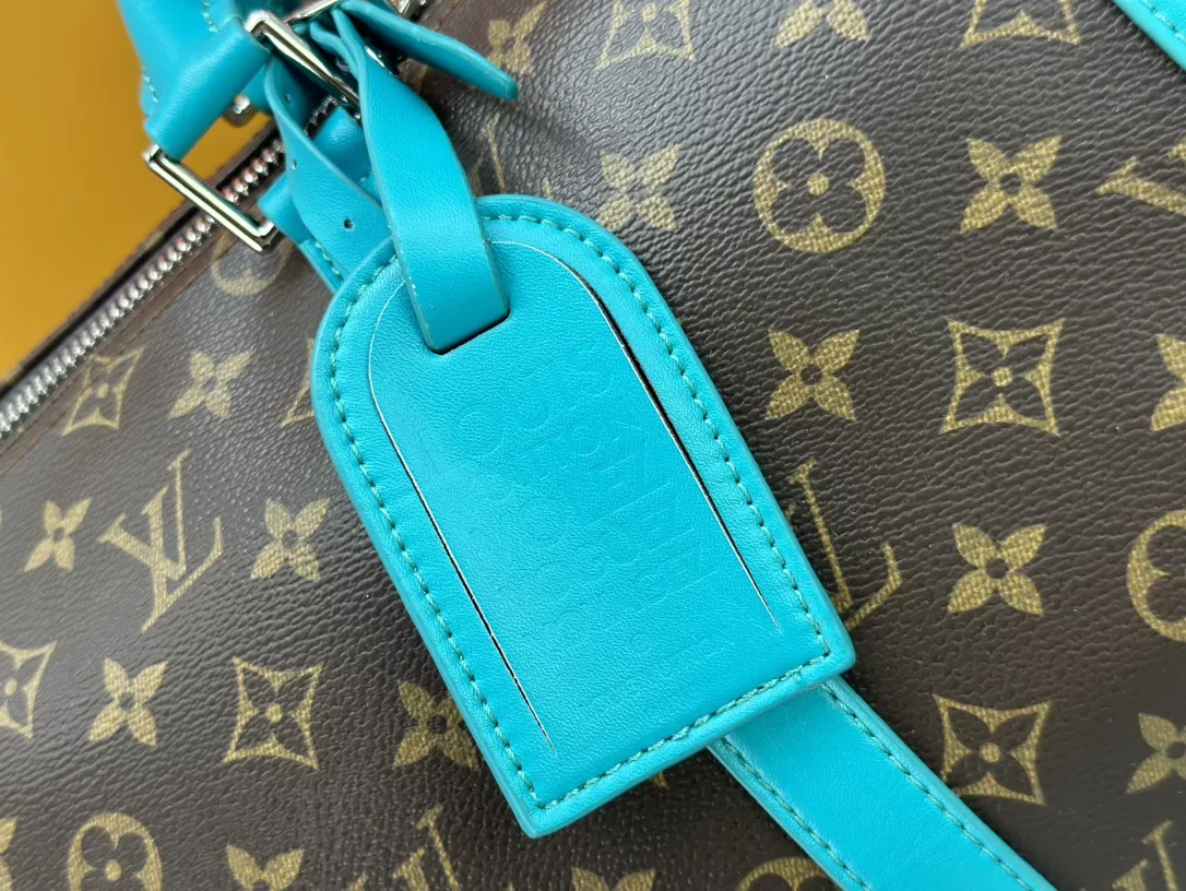 EasyMatch 1842 Louis Vuitton Travel Bags