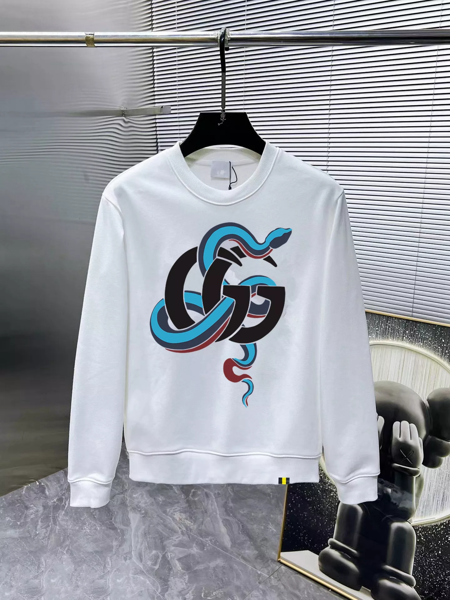 EasyMatch 186 Gucci Hoodies Long Sleeved For Men