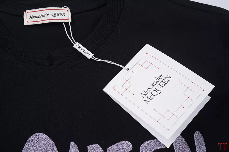 EasyMatch 1973 Alexander McQueen T-shirts Short Sleeved For Unisex