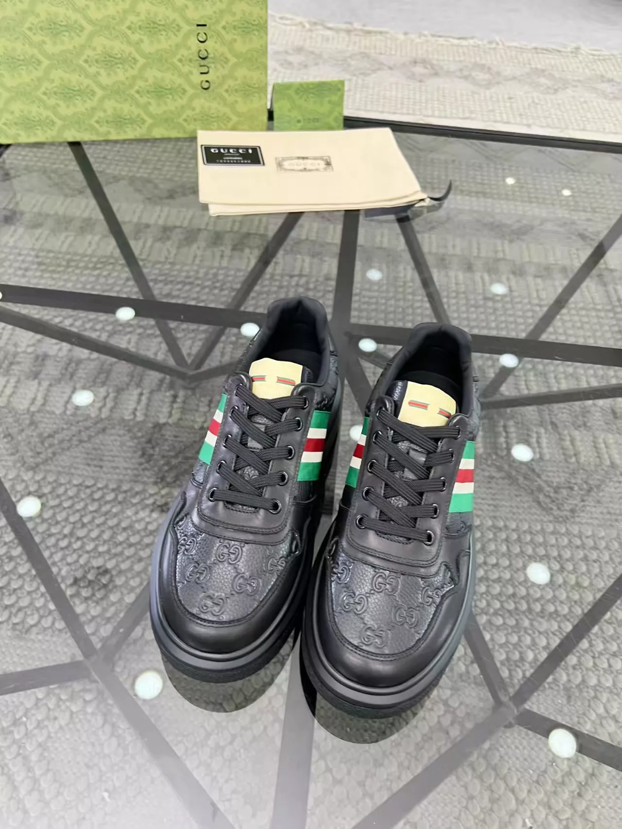EasyMatch 1993 Gucci Casual Shoes For Men