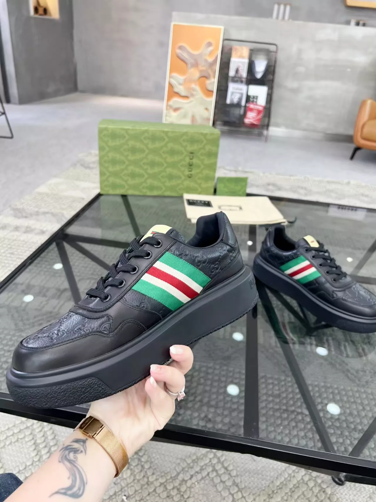 EasyMatch 1993 Gucci Casual Shoes For Men