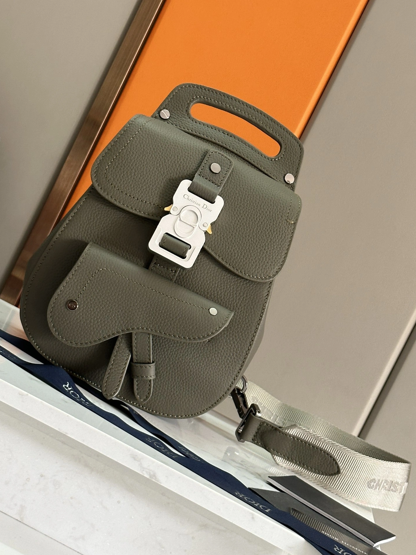 EasyMatch 205 Christian Dior AAA Man Messenger Bags