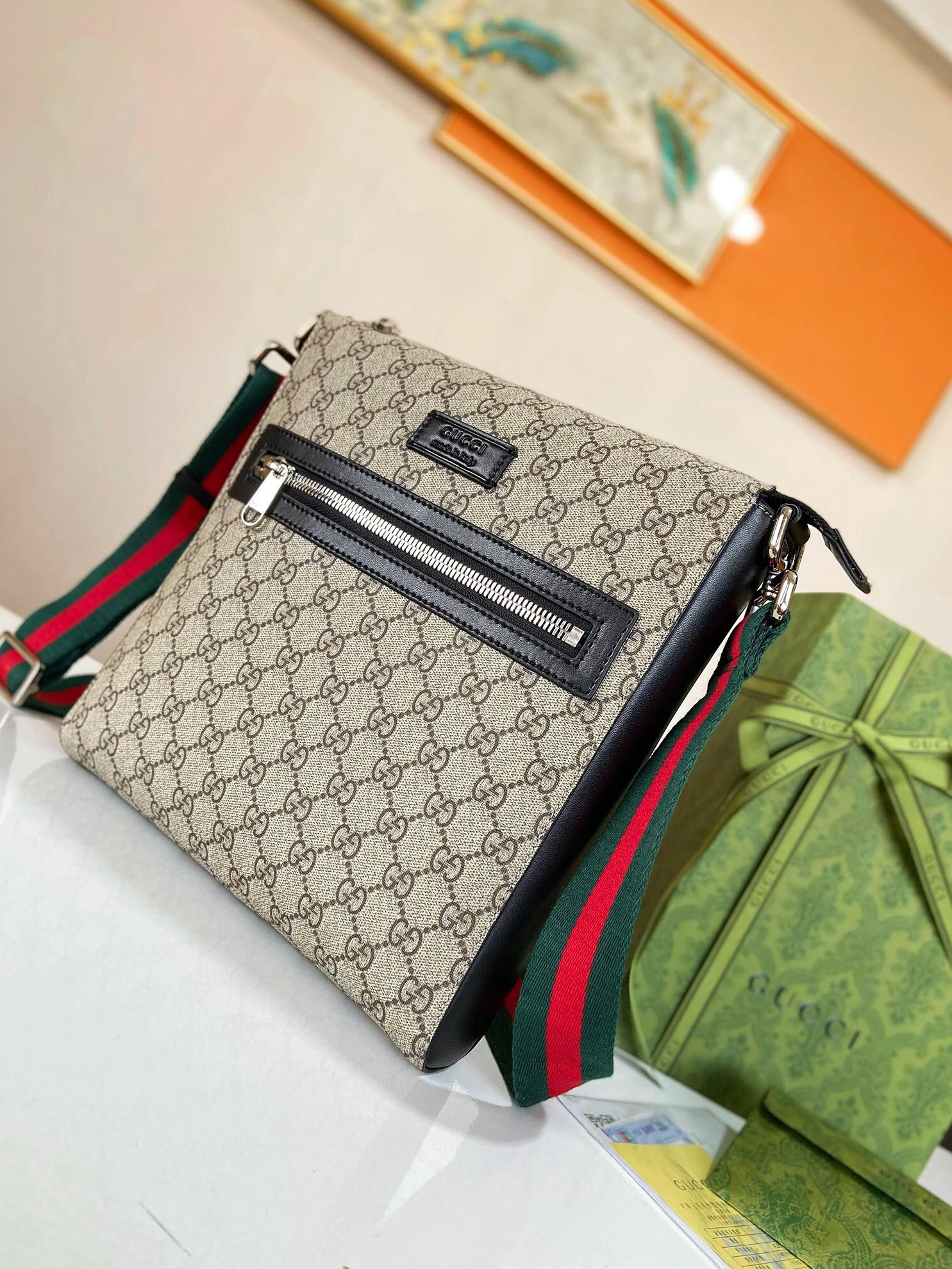 EasyMatch 237 Gucci AAA Man Messenger Bags