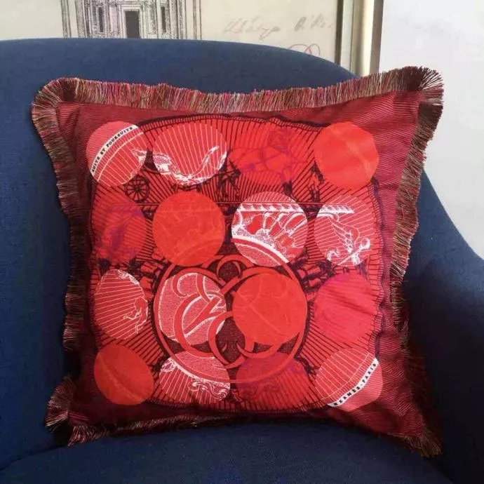 EasyMatch 240 Hermes Cushion