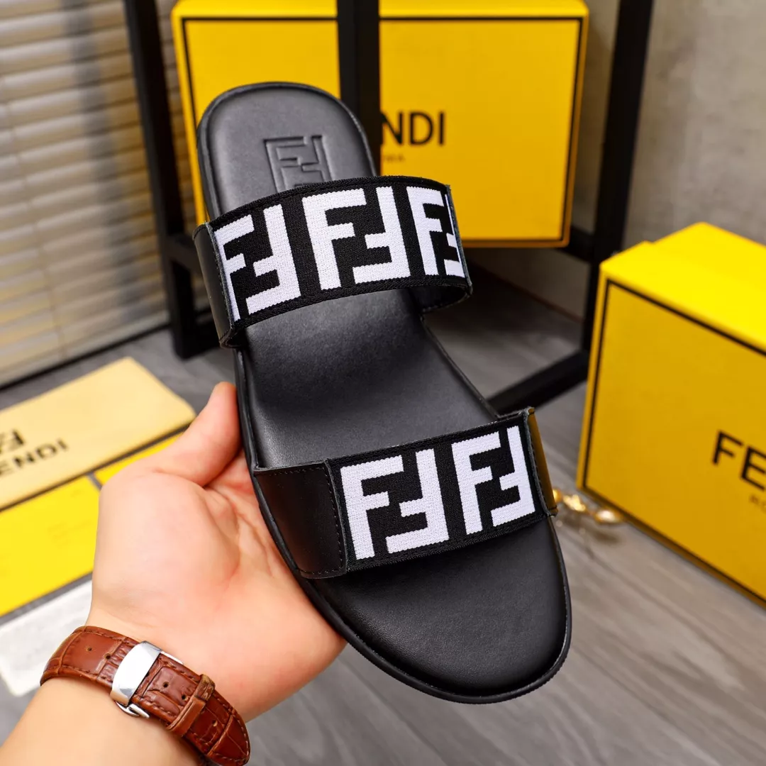 EasyMatch 2698 Fendi Slippers For Men